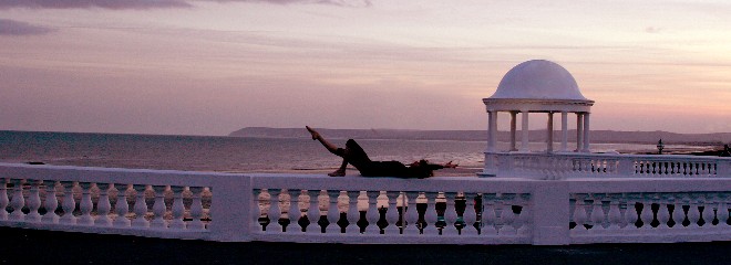 Charlotte & Pilates at the De La Warr Pavilion Bexhill (Photograpy - titch photo www.titchphotography.co.uk)